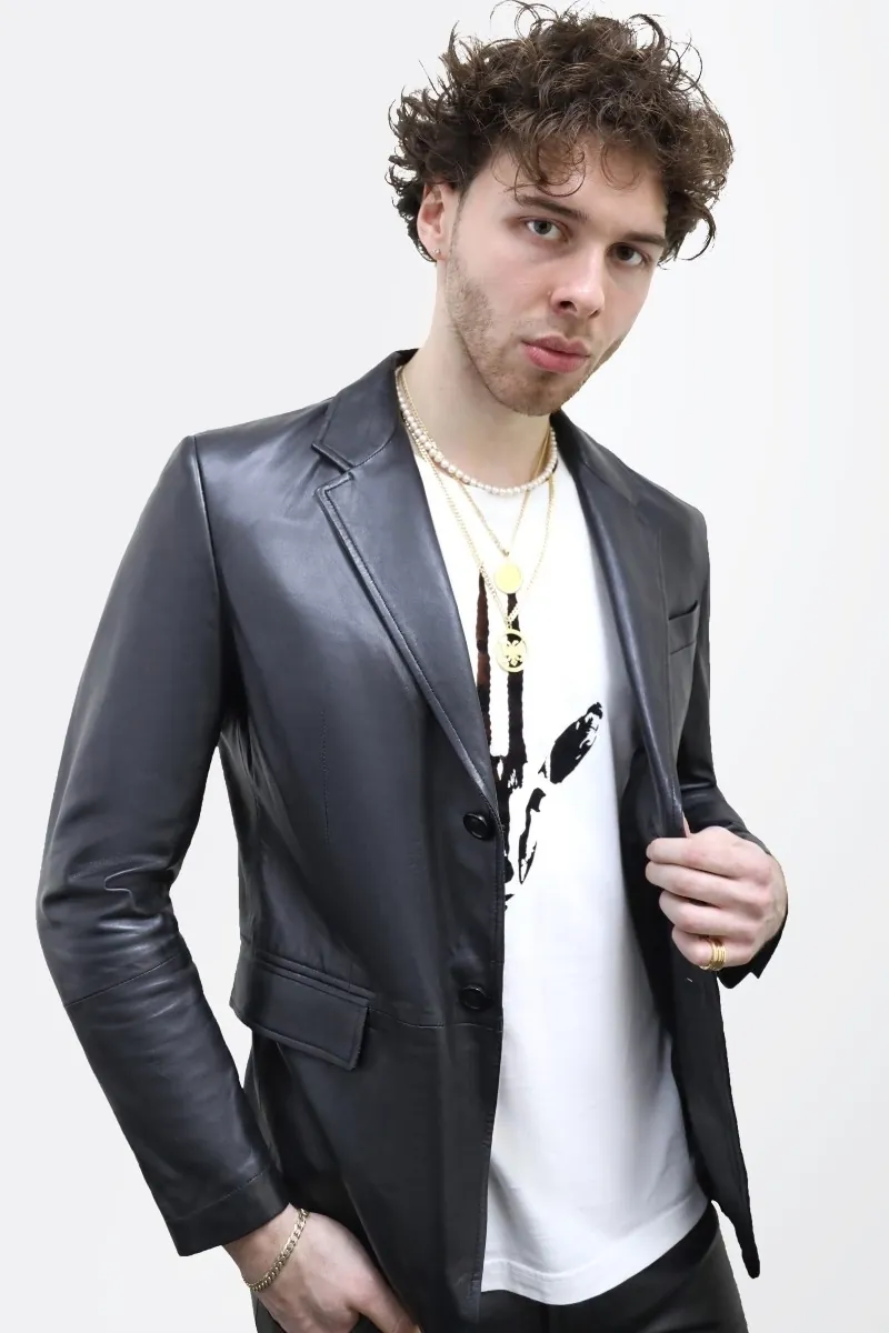 Men's Leather Blazer - Genuine leather, sleek silhouette, timeless sophistication, superior comfort. Upgrade your style. Available in various sizes.